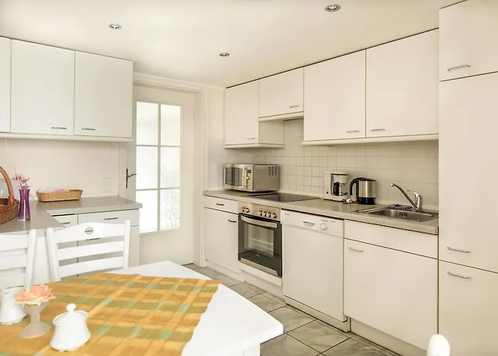 Sonnenblumenhaus * Timmendorfer Strand